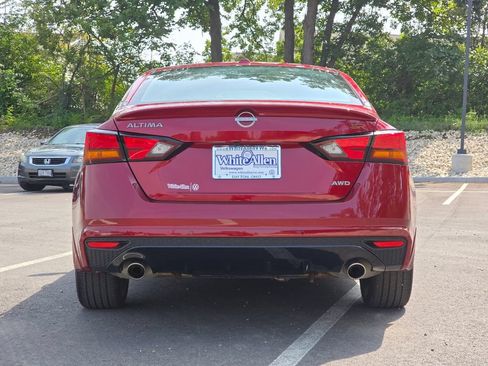 Used 2023 Nissan Altima 2.5 SR AWD/4WD image 23
