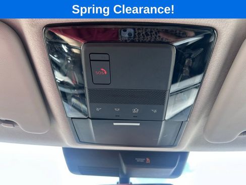 Used 2025 Mitsubishi Outlander AWD image 18