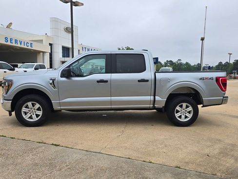 Used 2023 Ford F150 XLT AWD/4WD image 3