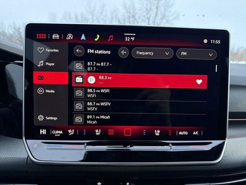 New 2026 Volkswagen GTI SE image 17