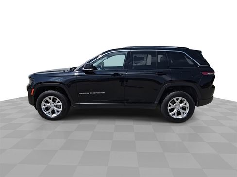 Used 2023 Jeep Grand Cherokee Limited image 5