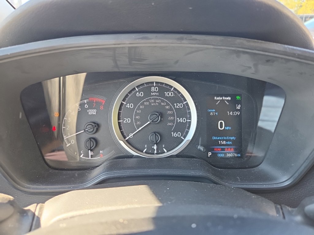 Used 2022 Toyota Corolla LE FWD image 12