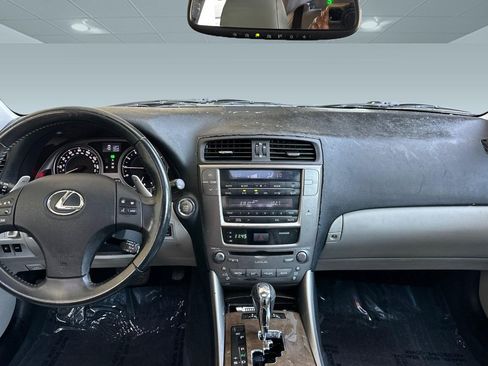 Used 2010 Lexus IS 250 RWD image 16