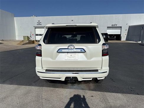 Used 2022 Toyota 4Runner Limited image 3