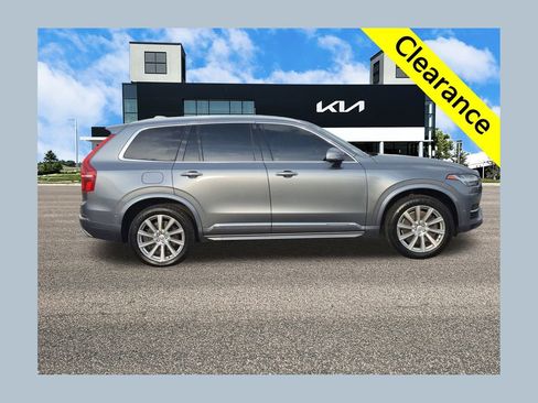 Used 2017 Volvo XC90 T8 Inscription w/ Vision Package image 1