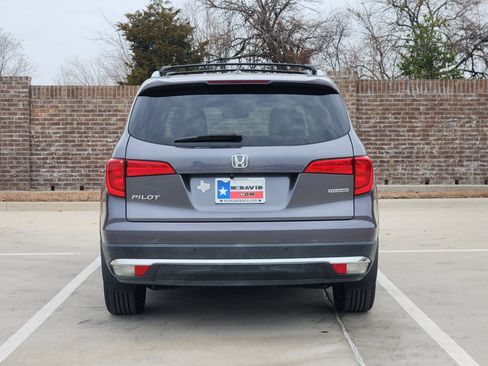 Used 2016 Honda Pilot Touring image 7