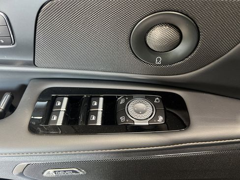 New 2025 Lincoln Nautilus Reserve w/ Jet Appearance Package image 14