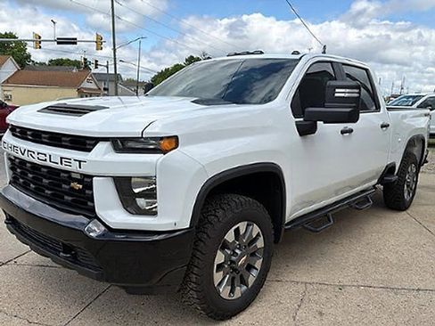 Used 2022 Chevrolet Silverado 2500 Custom w/ Snow Plow Prep/Camper Package AWD/4WD image 3