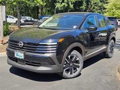 New 2025 Nissan Kicks SV w/ Illumination Package