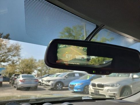 Used 2020 Nissan 370Z Base image 21