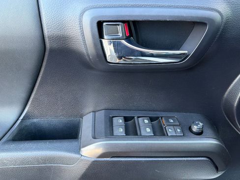 Used 2021 Toyota Tacoma TRD Sport w/ TRD Premium Sport Package image 11