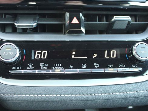 Certified 2025 Toyota Corolla XSE FWD image 23