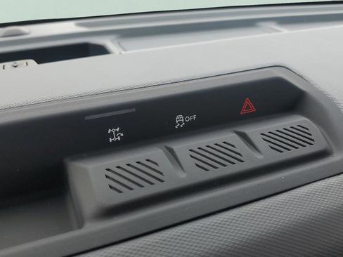 New 2026 Ford Bronco 4-Door image 23