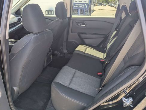 Used 2026 Nissan Rogue SV FWD image 15