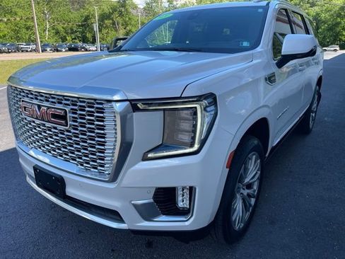 Used 2021 GMC Yukon Denali w/ Denali Ultimate Package AWD/4WD image 24