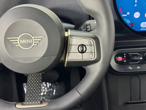 Used 2025 MINI Cooper S image 20