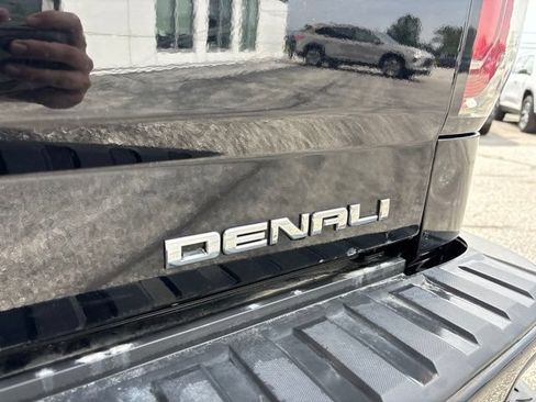 Certified 2017 GMC Sierra 1500 Denali AWD/4WD image 11