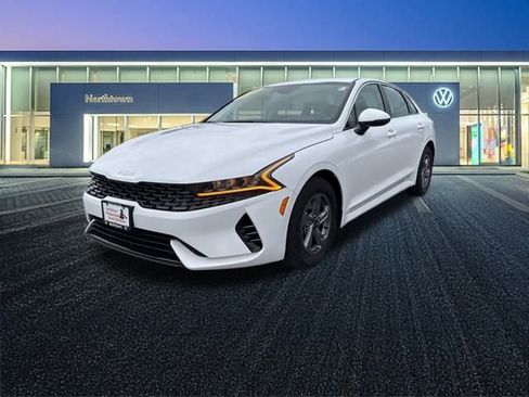 Used 2024 Kia K5 LXS image 6