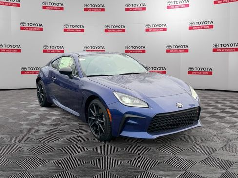 Used 2025 Toyota GR86 Premium image 7