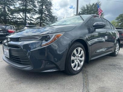 Used 2025 Toyota Corolla LE