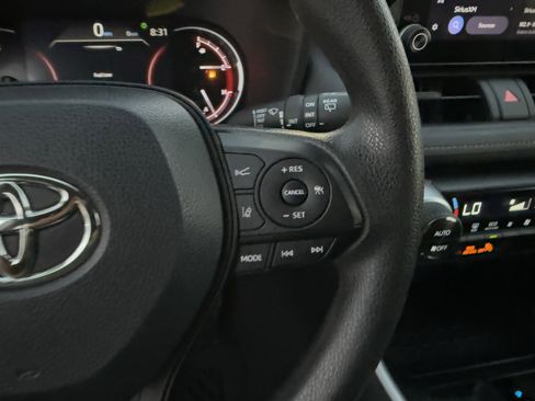 Used 2024 Toyota RAV4 XLE w/ Convenience Package image 15