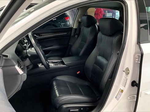 Used 2019 Honda Accord EX-L image 10