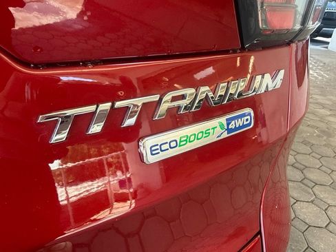 Used 2017 Ford Escape Titanium AWD/4WD image 10