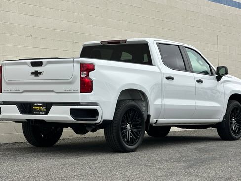 Used 2024 Chevrolet Silverado 1500 Custom RWD image 4