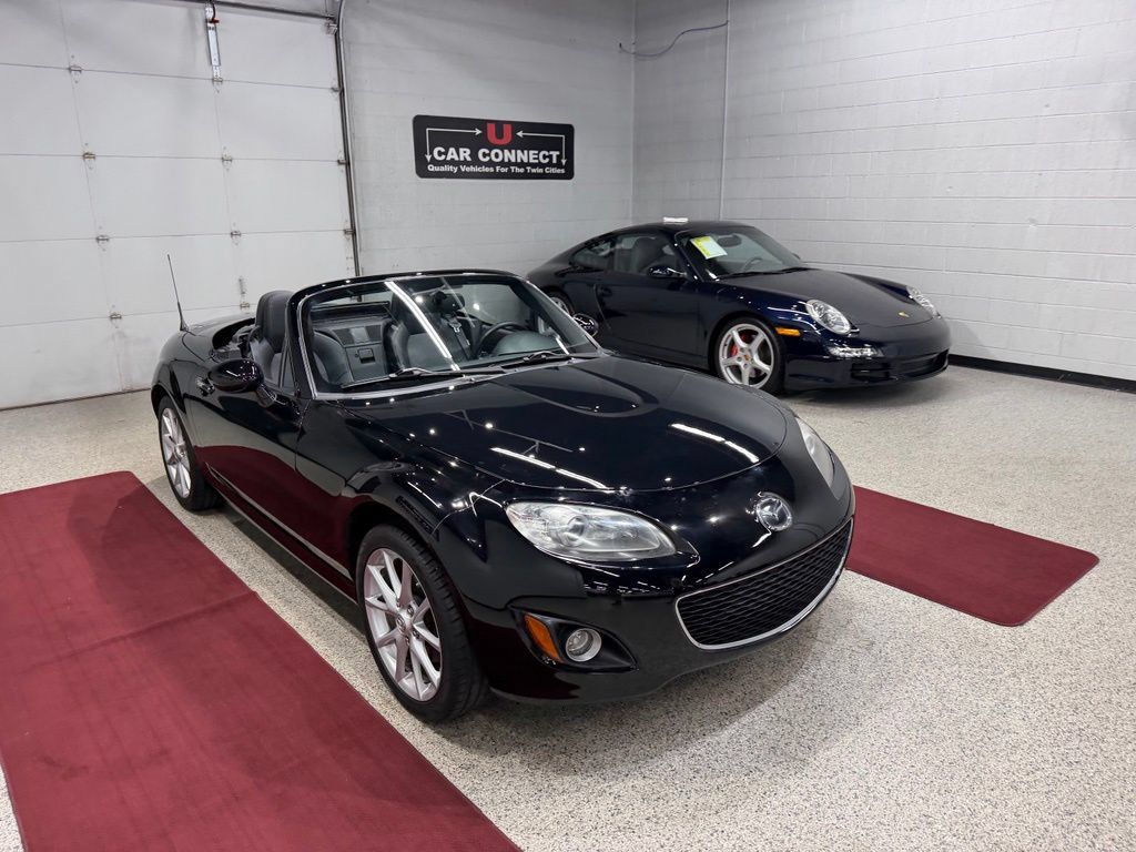 Used 2012 MAZDA MX-5 Miata Grand Touring w/ Premium Pkg RWD image 6