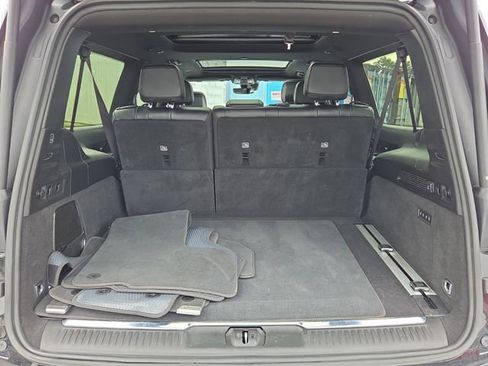 Used 2024 Jeep Grand Wagoneer L 4WD image 17