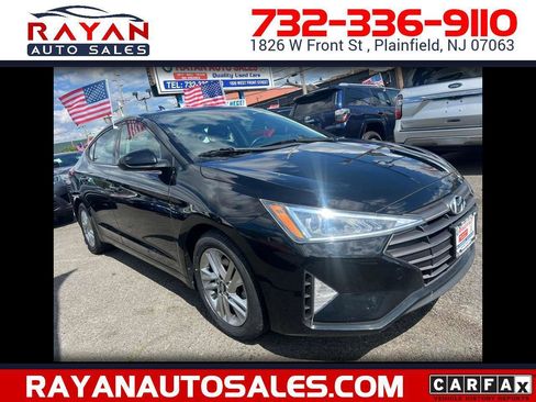 Used 2019 Hyundai Elantra Value Edition w/ Cargo Package FWD image 1