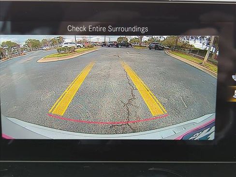 Used 2022 Mercedes-Benz GLB 35 AMG 4MATIC image 13