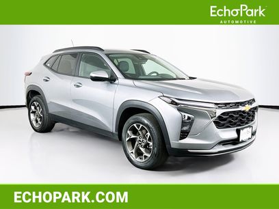 Used 2025 Chevrolet Trax LT