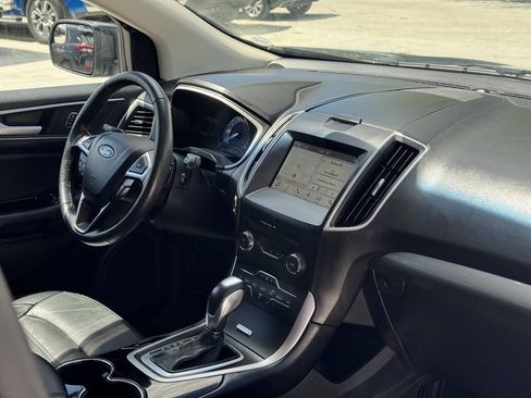 Used 2018 Ford Edge SEL w/ Equipment Group 201A AWD/4WD image 6