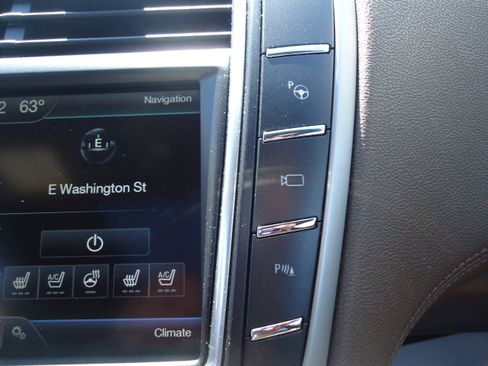 Used 2016 Lincoln MKX Reserve w/ Technology Package AWD/4WD image 20