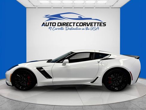 Used 2019 Chevrolet Corvette Z06 RWD image 7