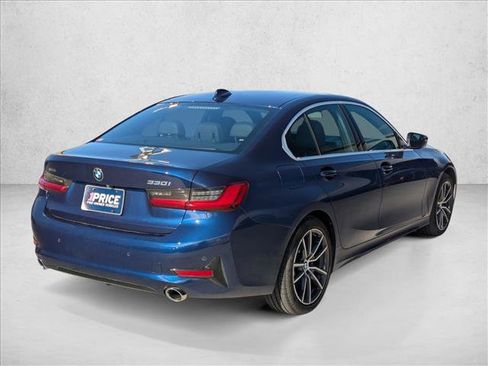 Used 2020 BMW 330i xDrive Sedan w/ Convenience Package image 5