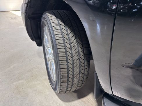 Used 2011 Toyota Sequoia Limited image 3