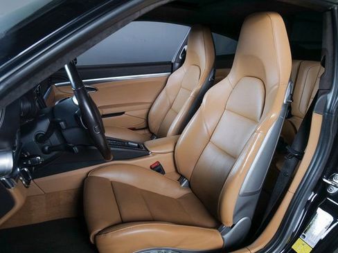 Certified 2014 Porsche 911 Turbo image 5