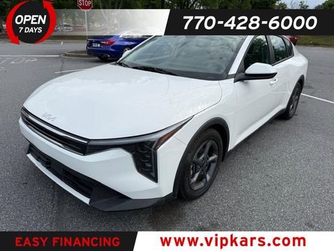 Used 2025 Kia K4 FWD image 1