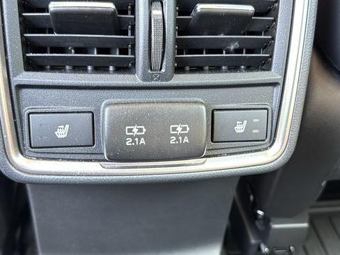 Used 2024 Subaru Forester Touring AWD/4WD image 27