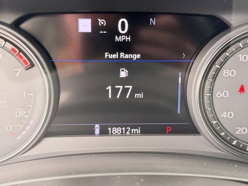 Certified 2023 Cadillac XT4 Sport w/ LPO, Onyx Lite Package image 32