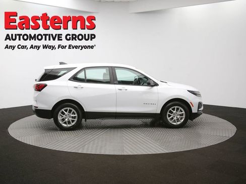 Used 2024 Chevrolet Equinox LS image 41