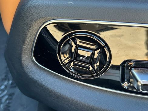 Used 2022 Audi A8 L 3.0T image 35