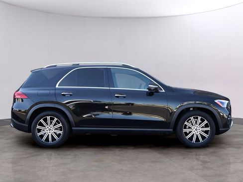 Certified 2025 Mercedes-Benz GLE 350 4MATIC image 4