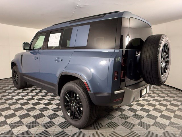 Certified 2025 Land Rover Defender 110 S AWD/4WD image 4