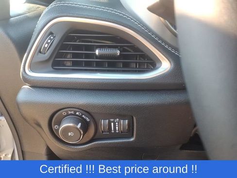 Used 2026 Chrysler Pacifica Limited w/ S Appearance Package AWD/4WD image 21