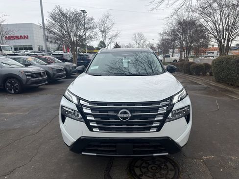 New 2026 Nissan Rogue Platinum w/ Tech Package image 2