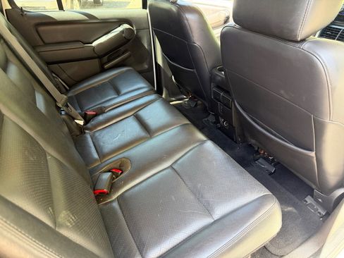 Used 2006 Mercury Mountaineer Premier image 21