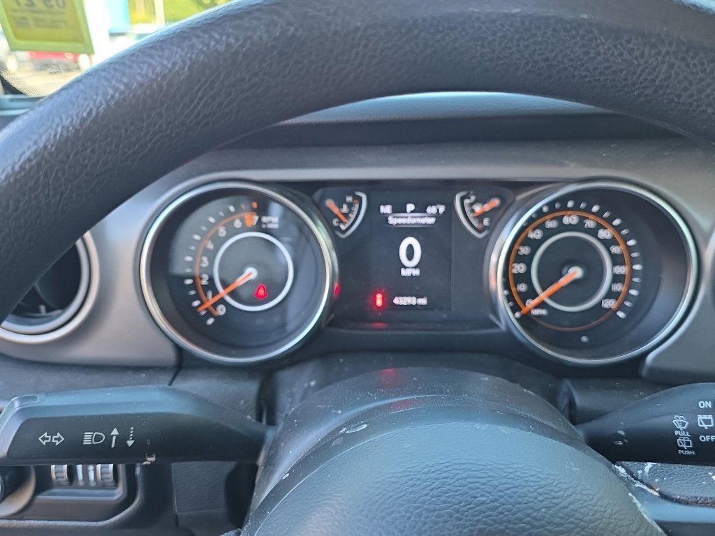 Used 2022 Jeep Wrangler Unlimited Sport AWD/4WD image 16